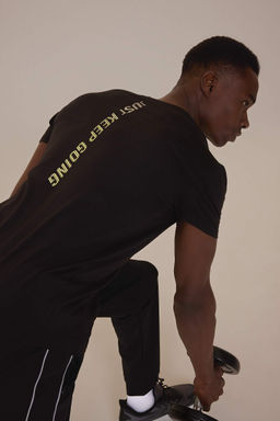 DeFactoFit Standart Fit Bisiklet Yaka S?rt Bask?l? Bask?l? Sporcu K?sa Kollu Tisort  фото 8