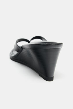 SANDALIA TAC?N CU?A / Negro - Zara фото 7