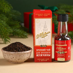 Чай чёрный в алкогольной бутылке Лучшему мужчине с мятой, 20 г.