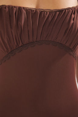 TRENDYOLMILLA Cok Renkli Soyut Desenli Volan Detayl? Astarl? Tul Orme K?sa S?k Elbise TPRSS25EL00217  фото 3