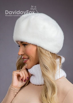 Шапка Берет экомех белый