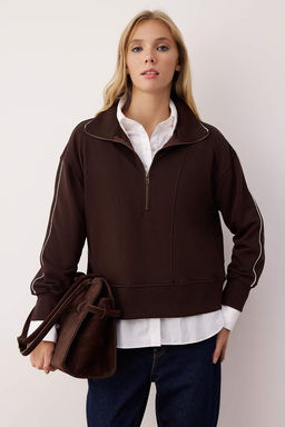 Kahverengi Fermuarl? Polo Yaka Serit Detayl? Regular/Normal Kesim Orme Sweatshirt TWOAW26SW00034