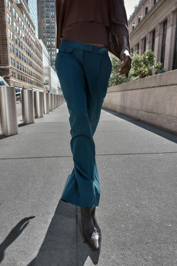 WIDE-LEG TROUSERS WITH DARTS