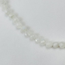 Бусы из Лунного камня огранка