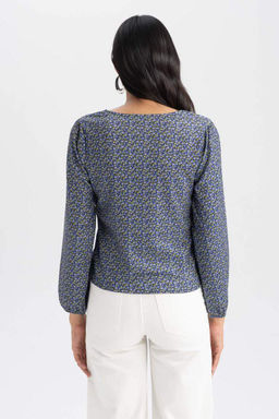 Приталенная блузка с длинными рукавами и V-образным вырезом - Defacto фото 6