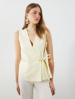 V Yaka Dokulu Kad?n Klasik Yelek