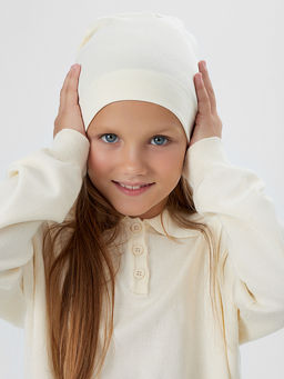 Шапка детская белая