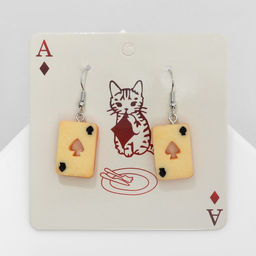 Серьги ассорти Радость карты, пики, цвет бежевый в серебре
