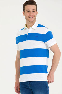 Мужская футболка с саксофоном