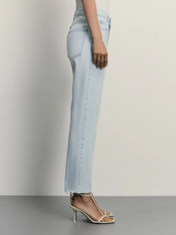 Джинсы straight укороченные / Zarina  фото 3