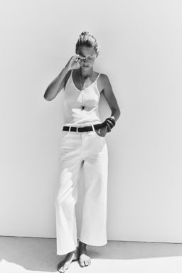 Z.10 HIGH-WAIST BELTED CULOTTES JEANS