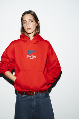 SLOGAN HOODIE