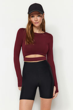 Bordo Crop Pencere/Cut Out ve Bas Parmak Delik Detayl? Orme Spor Ust/Bluz TWOAW21BZ0156