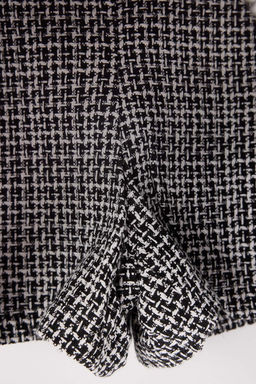 Siyah-Cok Renkli Kemerli Tuvit Mini Sort Etek TWOSS26SR00009