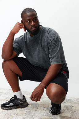 Premium Buyuk Beden Oversize/Genis Kesim Soluk Efekt %100 Pamuklu T-Shirt TMNSS23BF00000