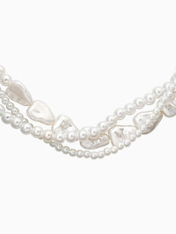 Чокер- бусы «Сияние жемчуга. Сердце мятое», L=45 см, белый в серебре
