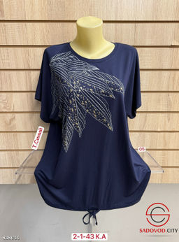 Футболка женская со стразами