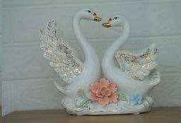 Статуэтка Лебеди 23х9х21 см / W3094 /уп 24/