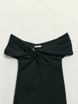 Платье миди с открытыми плечами / Zarina