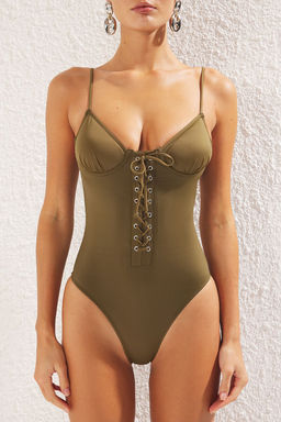 TRENDYOLMILLA Haki Balkonet Kusgozu Regular Mayo TBESS25MA00037 фото 4