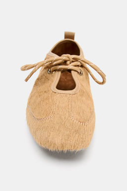 BAILARINA PIEL CON PELO / Marr?n Arena - Zara фото 3