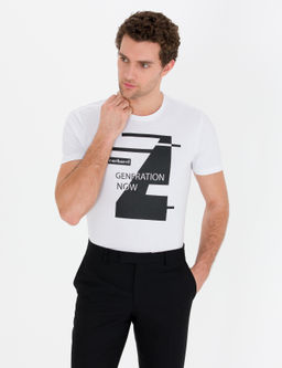 Beyaz Bisiklet Yaka Slim Fit T-Shirt