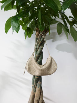 Сумка-хобо с плетением / Zarina