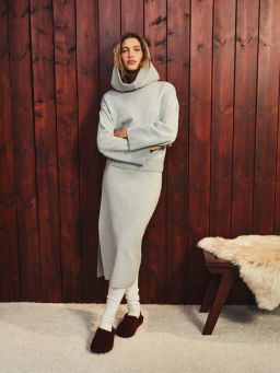 Вязаная юбка миди с вискозой / Zarina