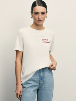 Базовая футболка с вышивкой / Zarina