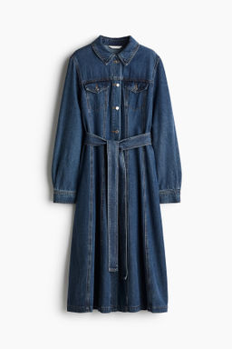 Vestido camisero en denim