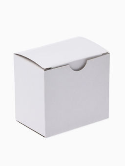 Футляр под кольцо, серьги «Сердце», бархатный, 6×5.8×4.2 см, бордовый