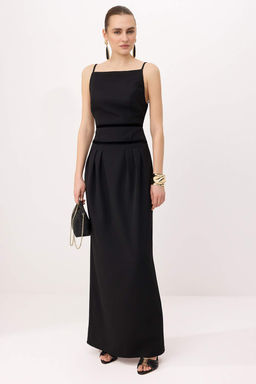 Siyah S?rt Dekolteli Kadife Serit Detayl? Maxi Abiye & Mezuniyet Elbisesi TPRSS26AE00109