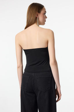 Trendyolmilla Siyah Fiyonk Detayl? Straplez Orme Bluz TPRSS25BZ00008
