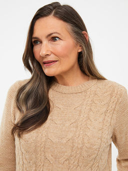 Dik Yaka Kendinden Desenli Kad?n Triko Kazak