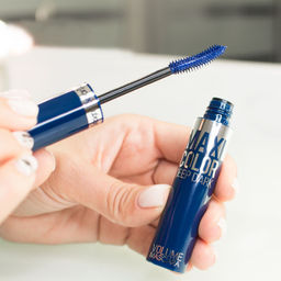 Тушь д/ресниц Maxi Color объемная синяя