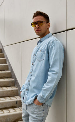 Рубашка мужская джинсовая с длинным рукавом F311-1241 голубая