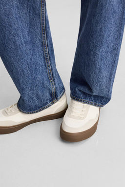 CONTRAST SOLE SNEAKERS - Zara фото 4