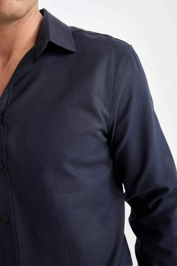 Темно-синяя текстурированная рубашка с длинным рукавом Снова в школу современного кроя с воротником-поло - Defacto фото 4