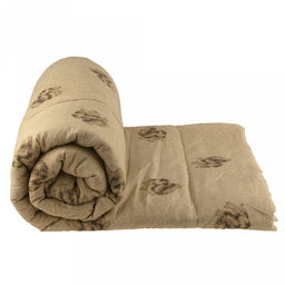 Одеяло 1,5 спальное "Н" "Верблюд", универсальное/всесезонное, 140х205 см, наполнитель 300г/м2, термоскрепленная верблюжья шерсть (30%/70%п/э), чехол поплекс "Премиум" (п/э 100%) стеганое, упак "Компакт" пакет ПВХ, еврослот, д25х55см/1кг, "Домашняя мо