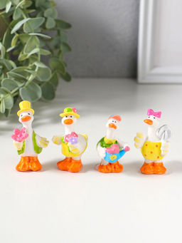 Набор фигурок 4 шт. «Гусятки в ярких нарядах», полистоун, 2.5×2.5×5.5 см