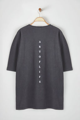 TRENDYOL MAN Buyuk Beden Antrasit Oversize/Genis Kesim Soluk Efektli Bask?l? %100 Pamuklu T-Shirt TMNSS25BF00014 - Trendyolmilla фото 2