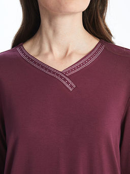 V Yaka Parlak Ta?l? Kad?n Bluz