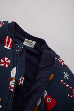 Комбинезон из чесаного хлопка с длинными рукавами и длинными рукавами с новогодним принтом для маленьких мальчиков 2,5 Tog Fiber Fiber - Defacto фото 4
