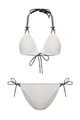 TRENDYOLMILLA Ekru Ucgen Kontrast Renk Fiyonk Detayl? Regular Pretty Bikini Tak?m? TBESS25BT00002  фото 5