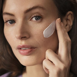 Подтягивающий дневной крем Royal Velvet - Oriflame фото 7