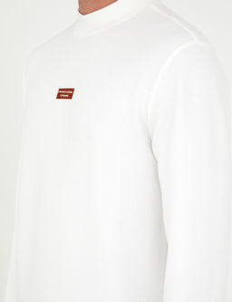 Beyaz Regular Fit Sweatshirt