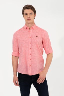 Мужская красная рубашка с воротником на пуговицах и длинным рукавом