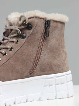 Ботинки 243.212131w. Капучино замша/Мех