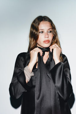 SATIN DRESS WITH FOULARD - Zara фото 14