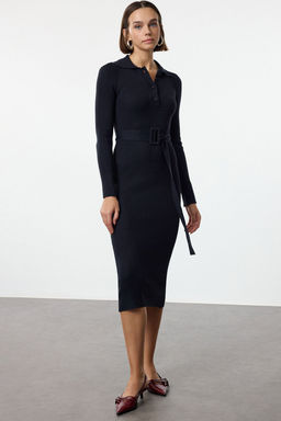 TRENDYOLMILLA Lacivert Maxi Kusakl? Triko Elbise TWOAW25EL00442